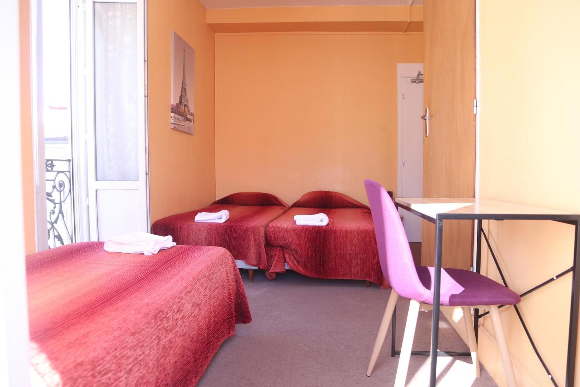 Hotel Restaurant Le Parisien Lourdes Dış mekan fotoğraf