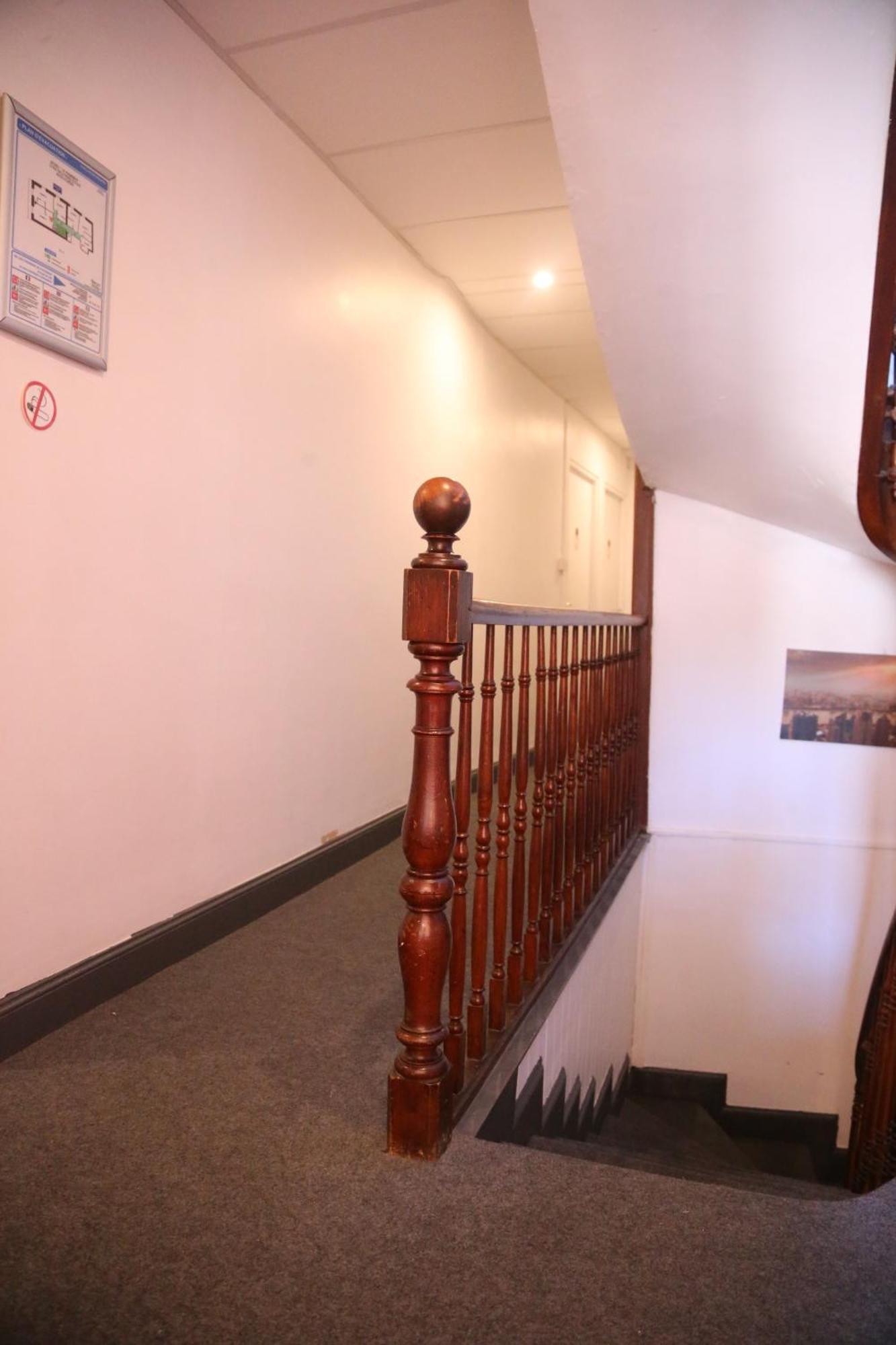 Hotel Restaurant Le Parisien Lourdes Dış mekan fotoğraf