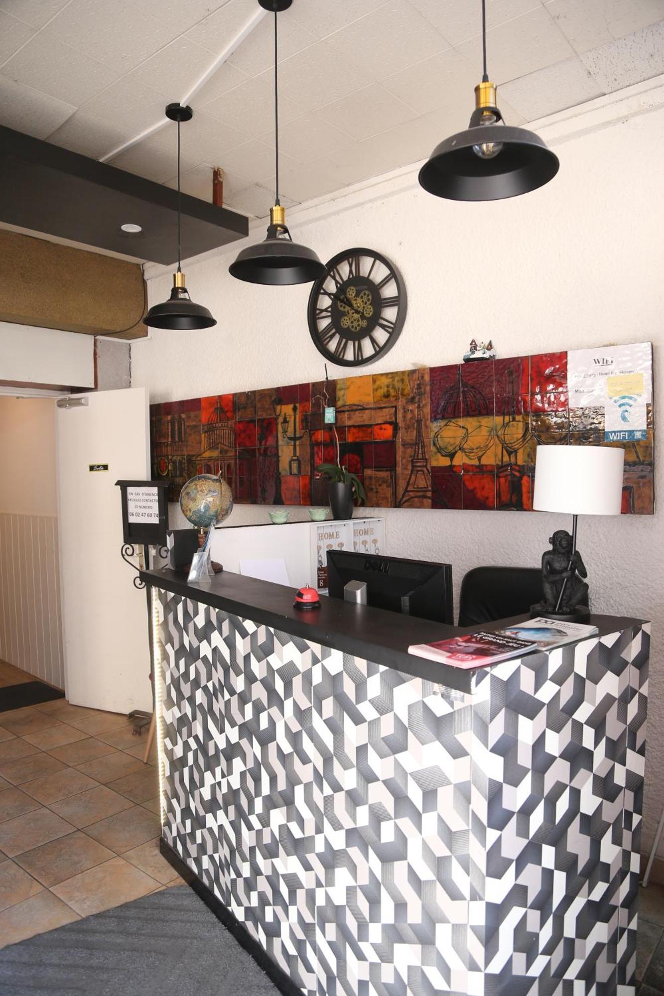 Hotel Restaurant Le Parisien Lourdes Dış mekan fotoğraf